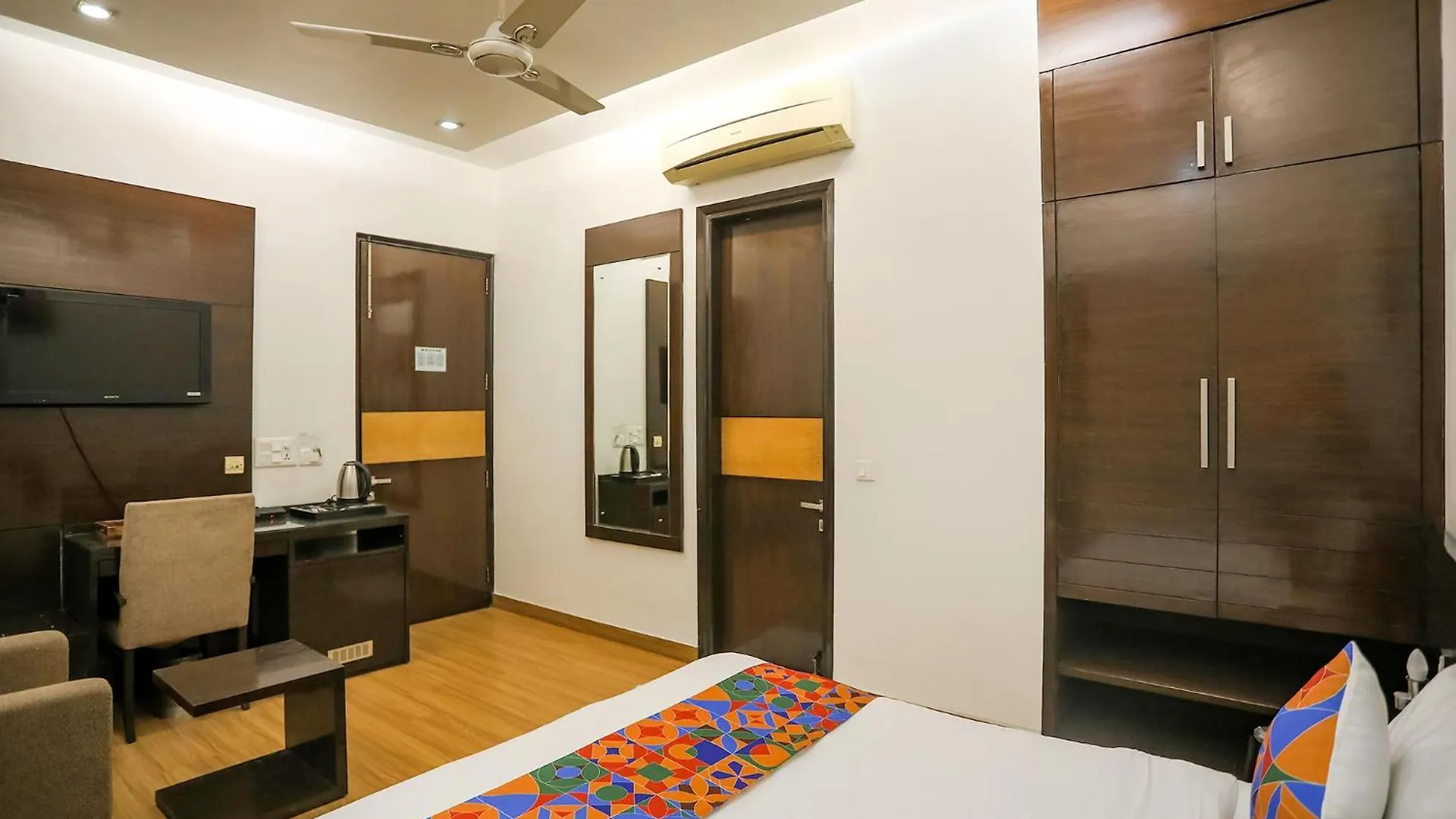Fabhotel Rivlet Residency Gurgaon
